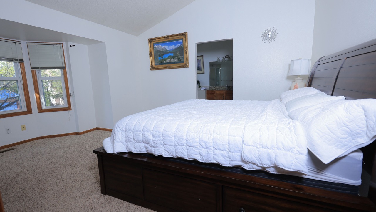Photo of Bedroom in Aurora