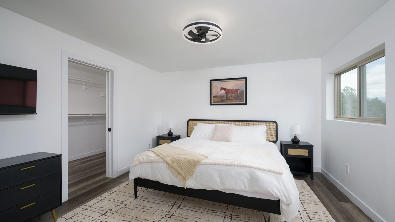 Photo of Bedroom in Pagosa Hills