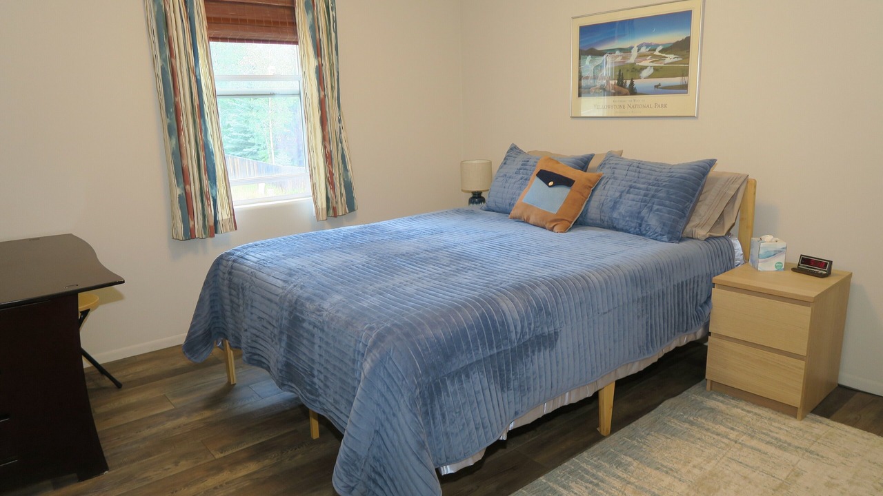 Photo of Bedroom in Lake City