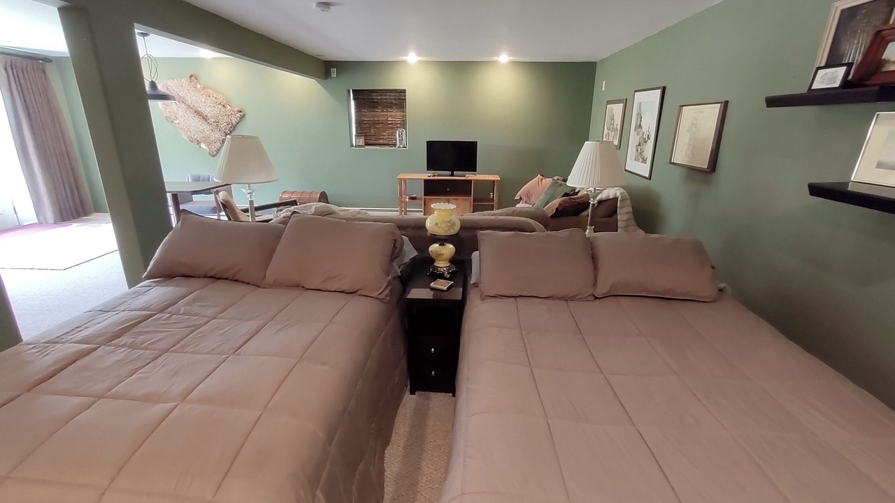 Photo of Bedroom in Lake City