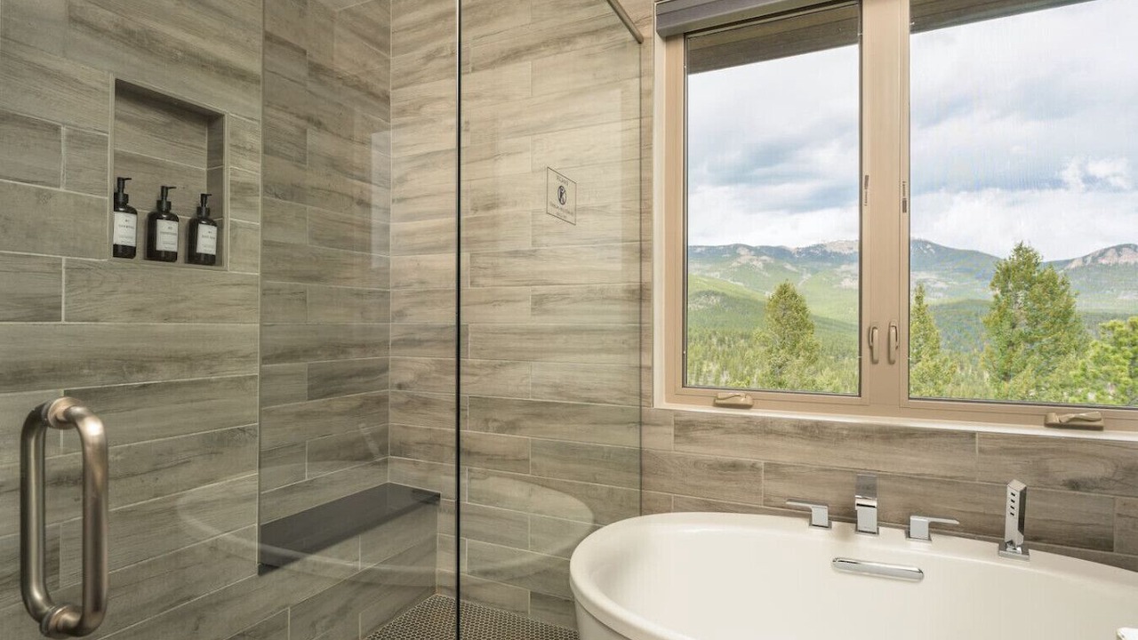 Photo of Bathroom in Bailey