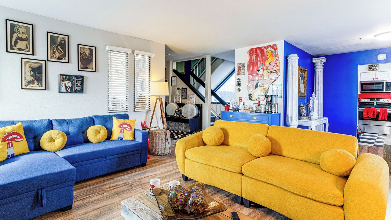 Photo of Livingroom in Washington Virginia Vale