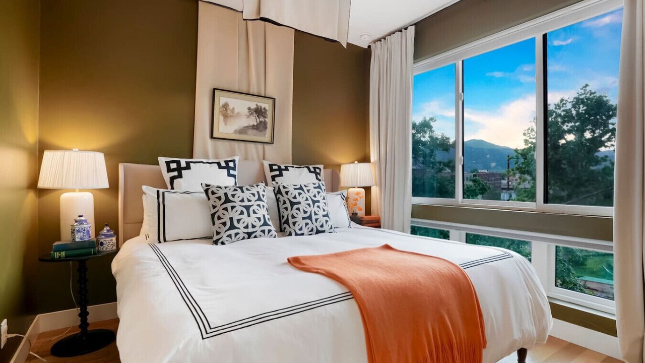 Photo of Bedroom in Golden