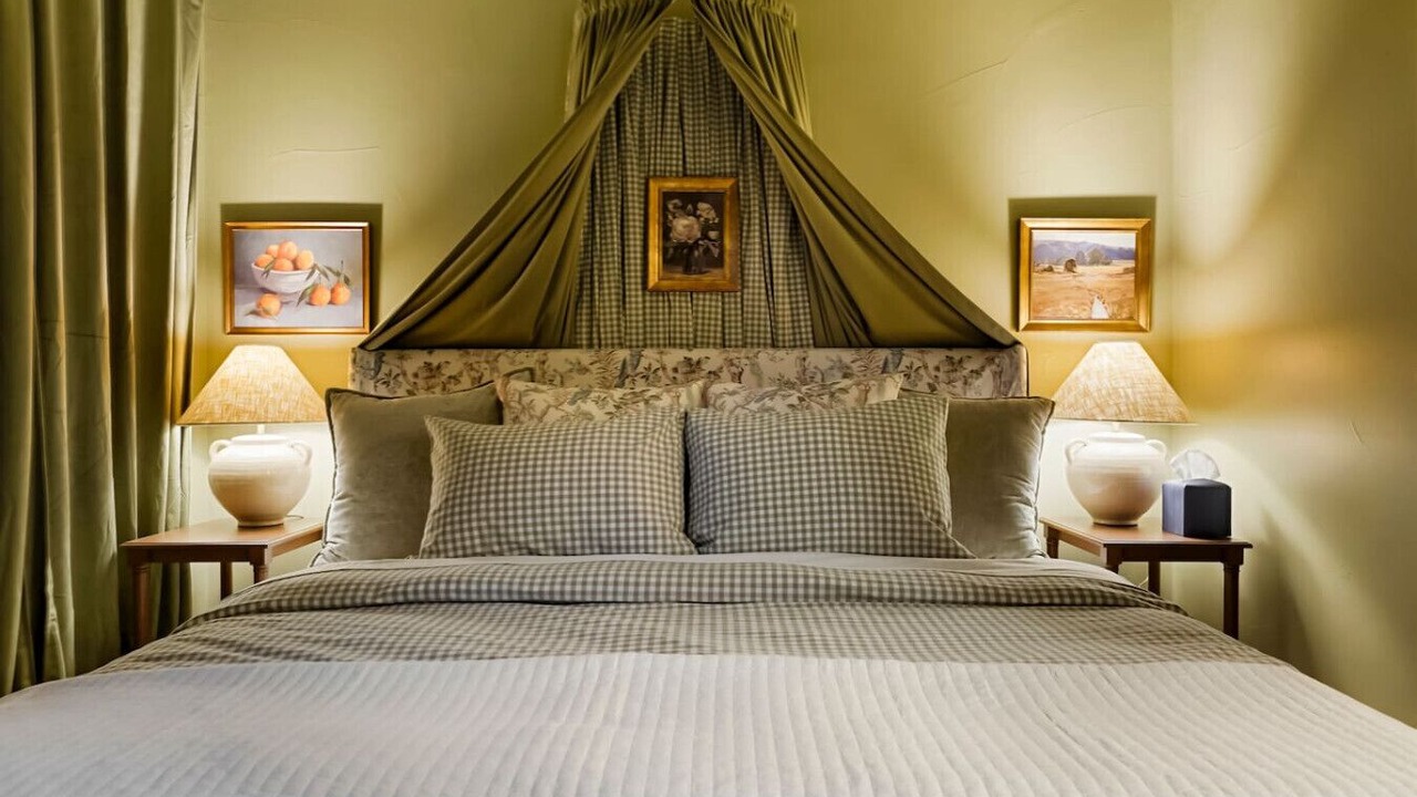 Photo of Bedroom in Golden