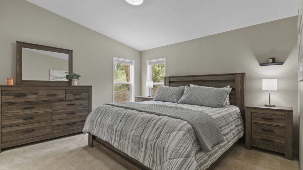 Photo of Bedroom in Florissant