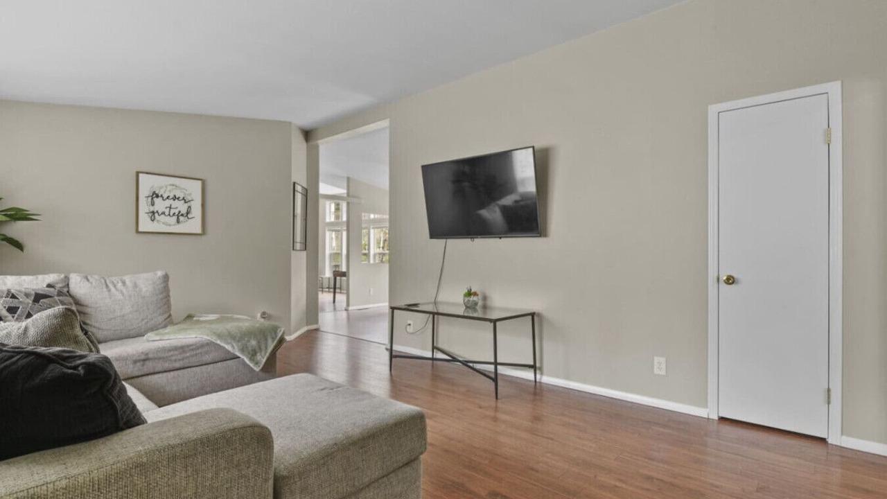 Photo of Livingroom in Florissant