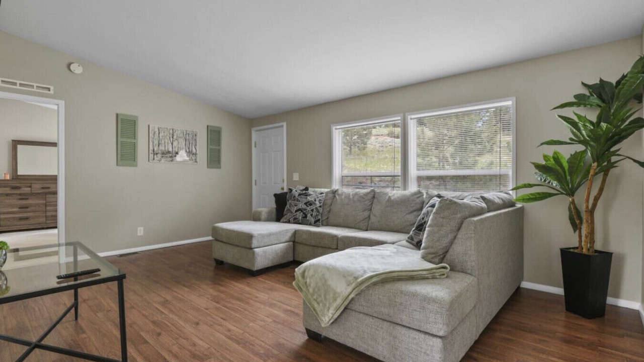 Photo of Livingroom in Florissant