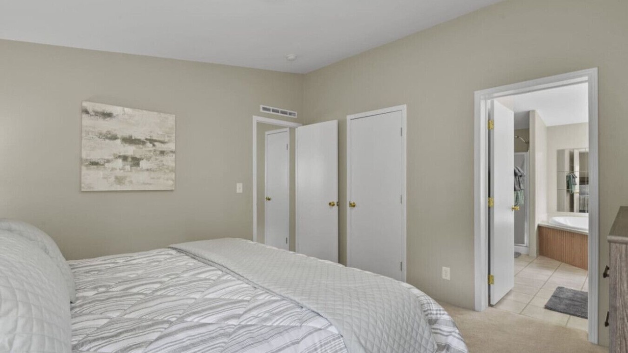 Photo of Bedroom in Florissant