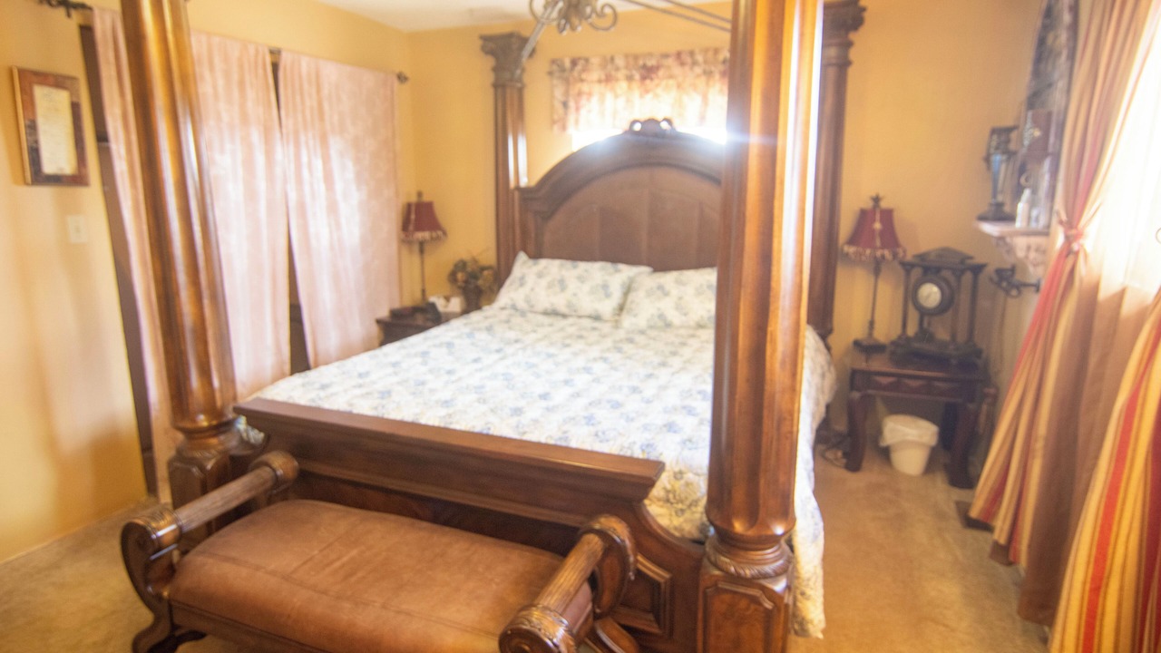 Photo of Bedroom in Divide