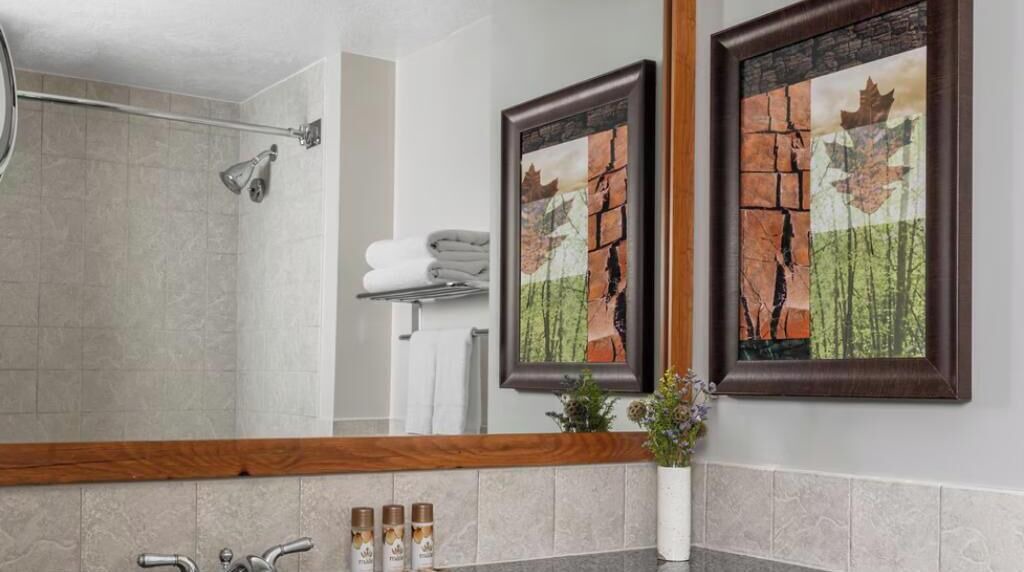 Photo of Bathroom in Highland Meadows