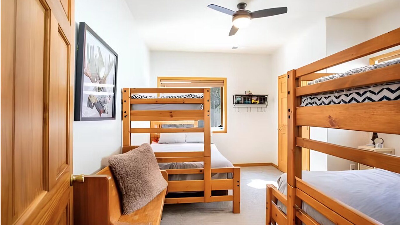 Photo of Bedroom in Valley of the Sun