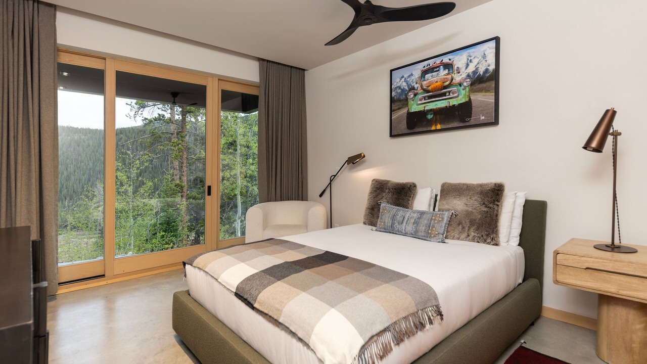Photo of Bedroom in Blue River