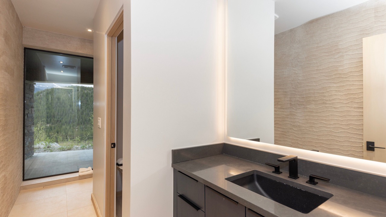 Photo of Bathroom in Blue River