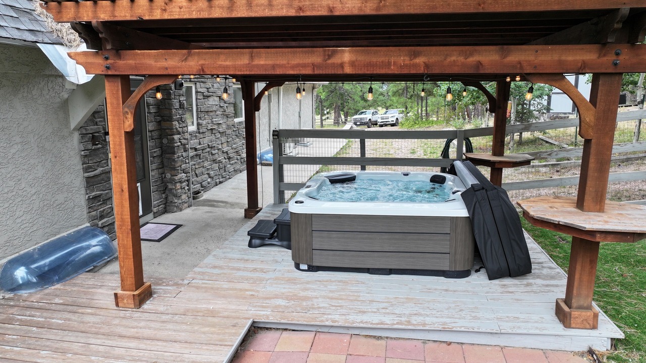 Photo of Patio Balcony in Larkspur