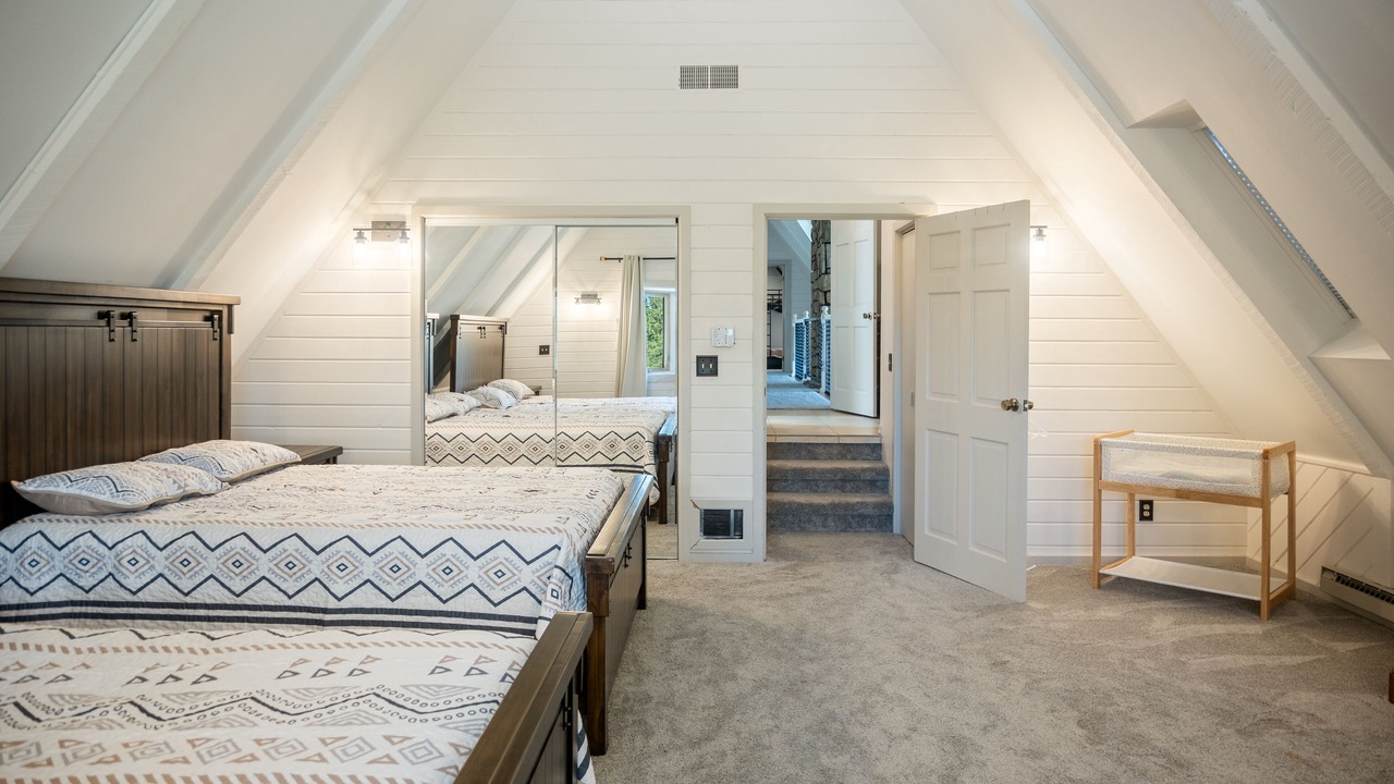Photo of Bedroom in Larkspur