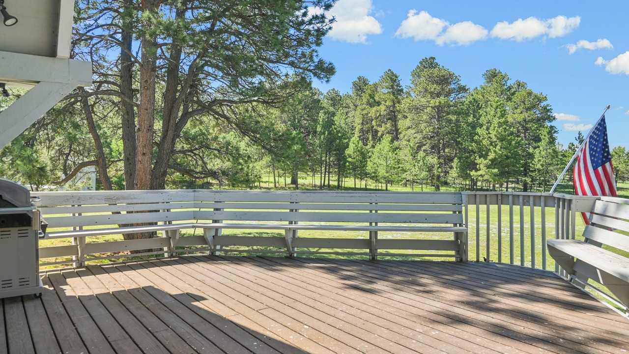 Photo of Patio Balcony in Larkspur