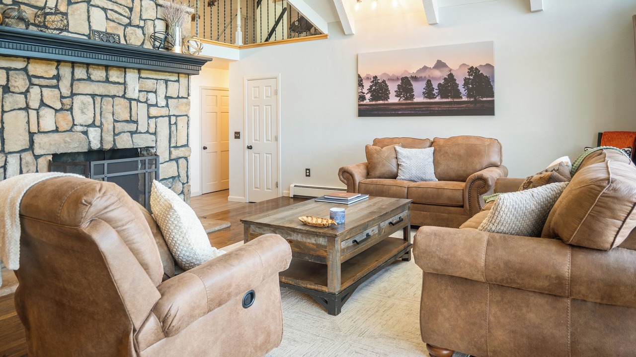 Photo of Livingroom in Larkspur