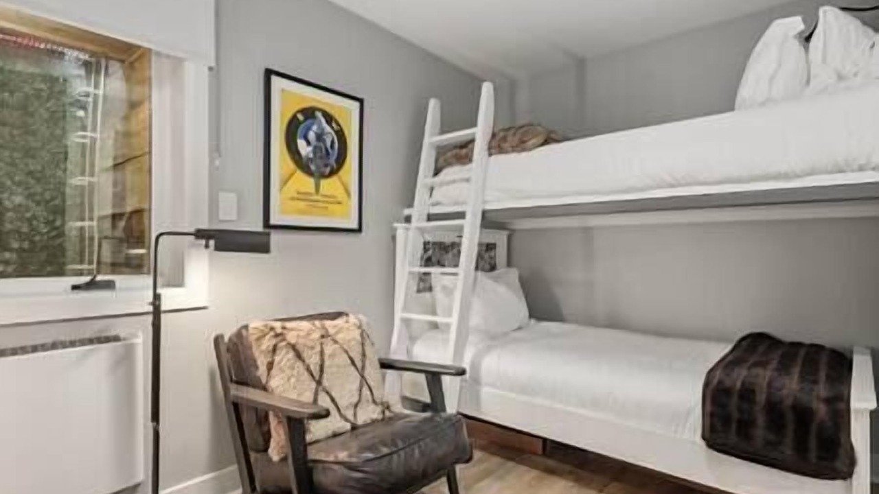 Photo of Bedroom in West End
