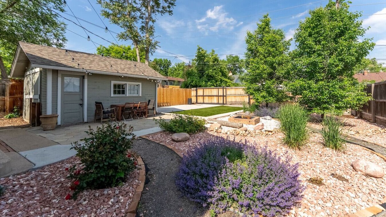 Photo of Outdoor in Edgewater
