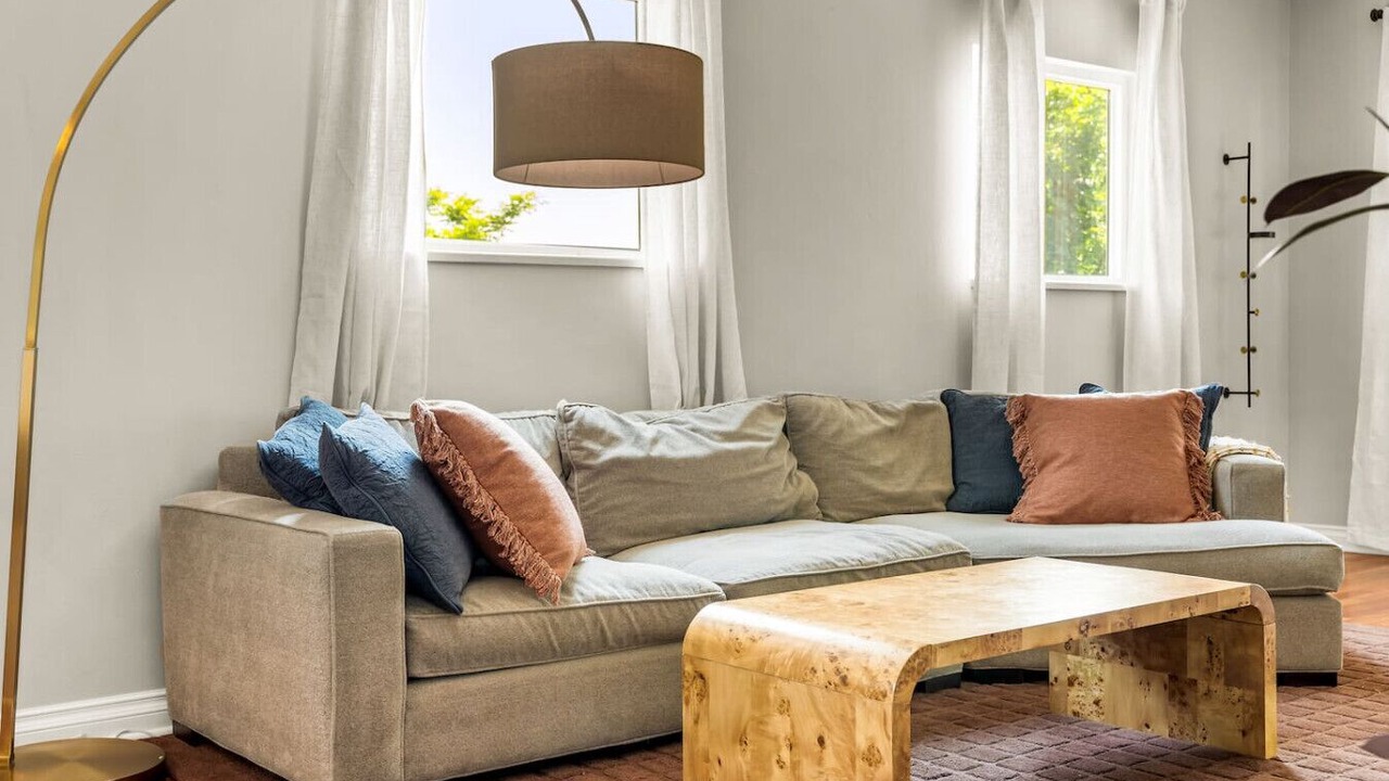 Photo of Bedroom in Edgewater