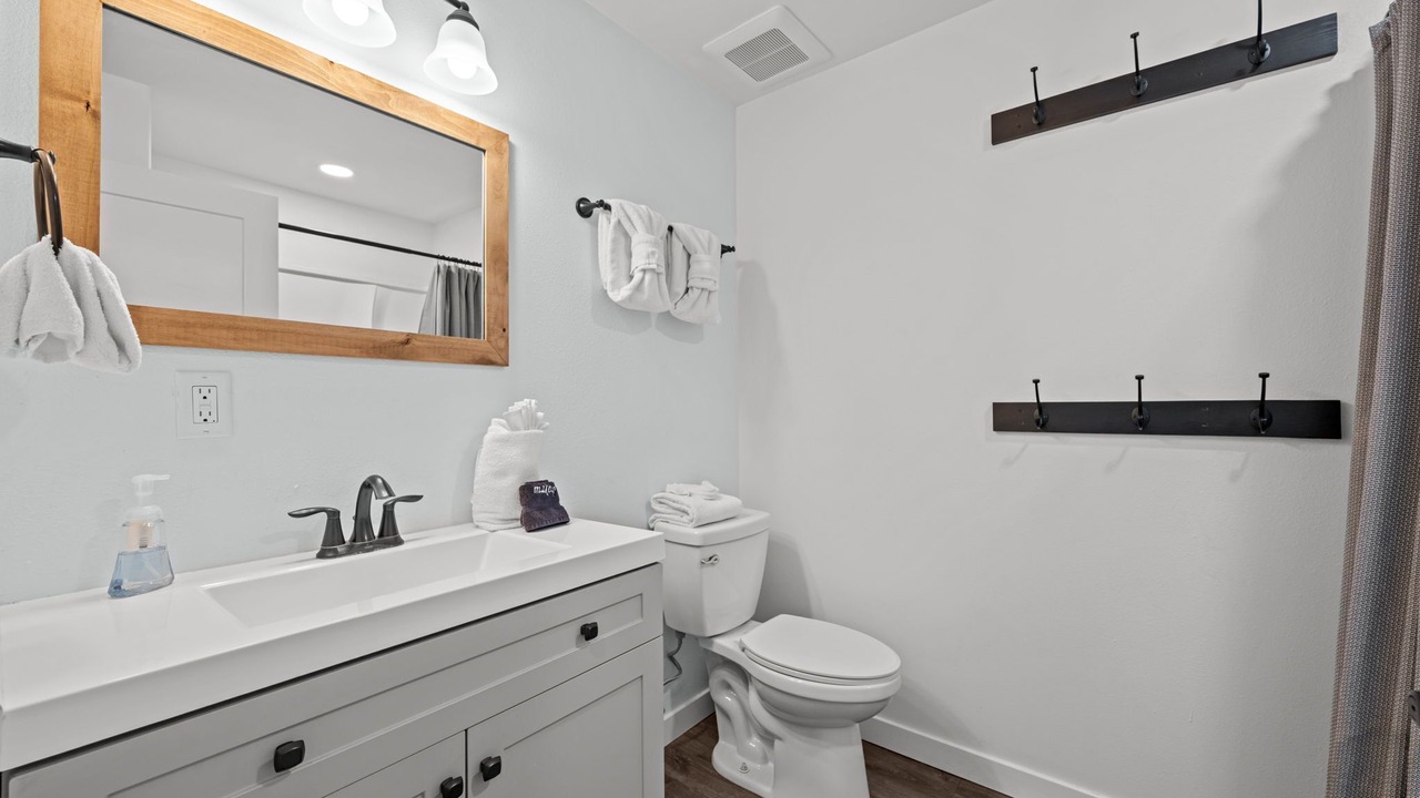 Photo of Bathroom in Fraser