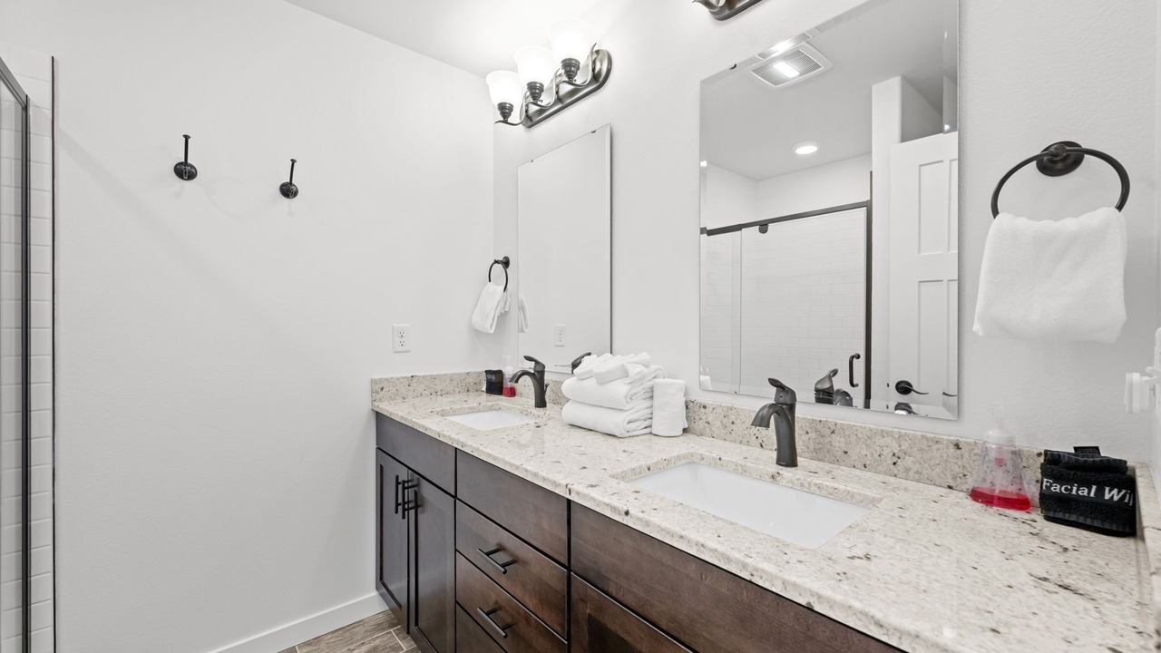 Photo of Bathroom in Fraser