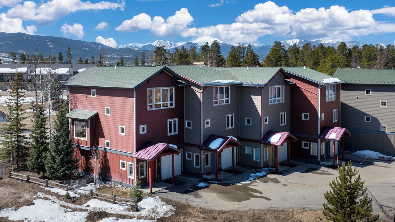 Photo of Outdoor in Fraser