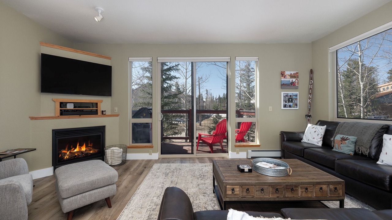 Photo of Livingroom in Fraser