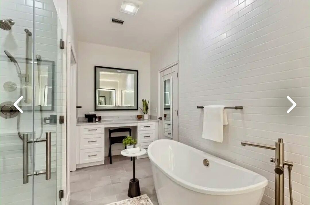 Photo of Bathroom in River North Art District