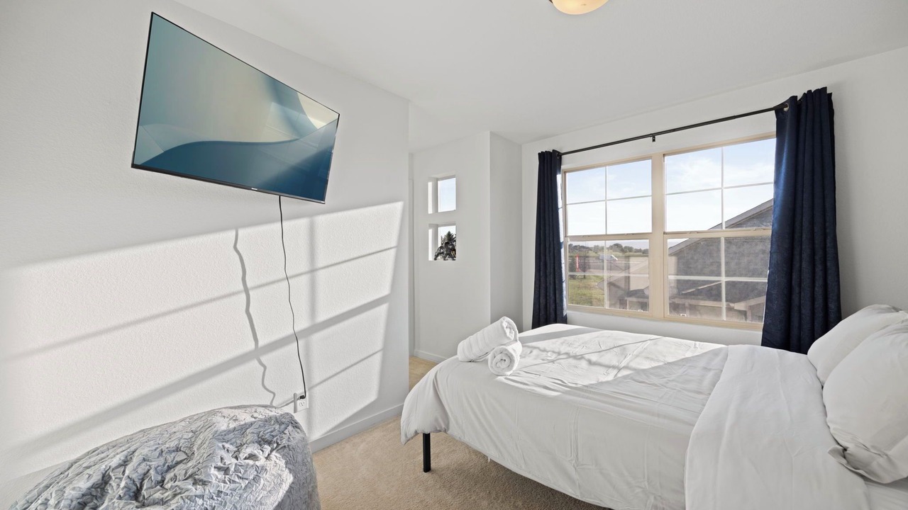 Photo of Bedroom in Loveland