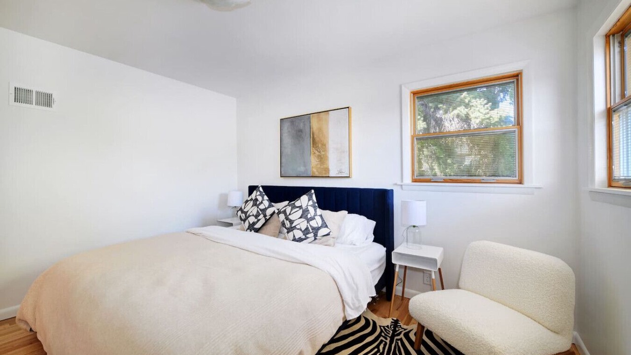 Photo of Bedroom in Newlands