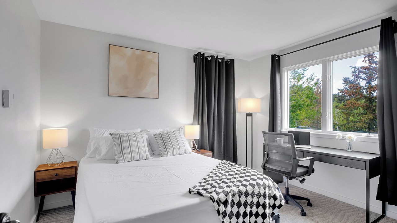 Photo of Bedroom in Evergreen