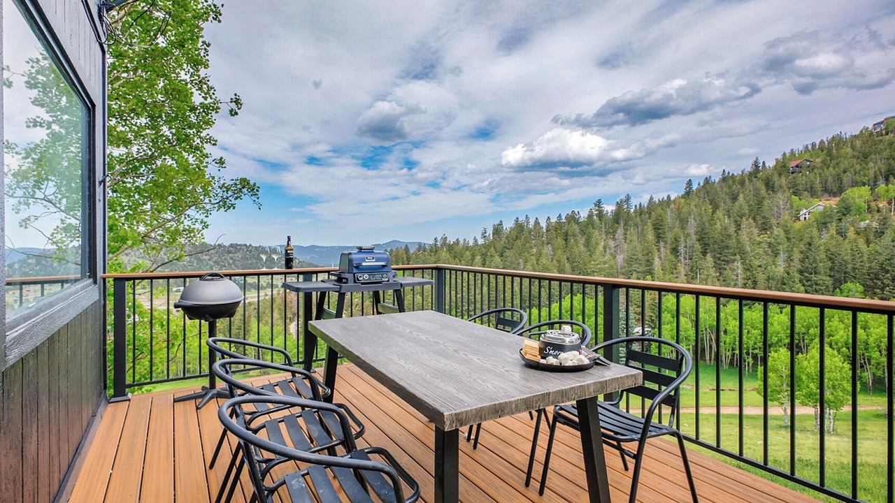 Photo of Outdoor in Evergreen