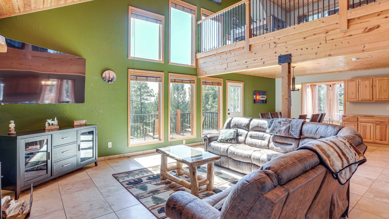 Photo of Livingroom in Pine