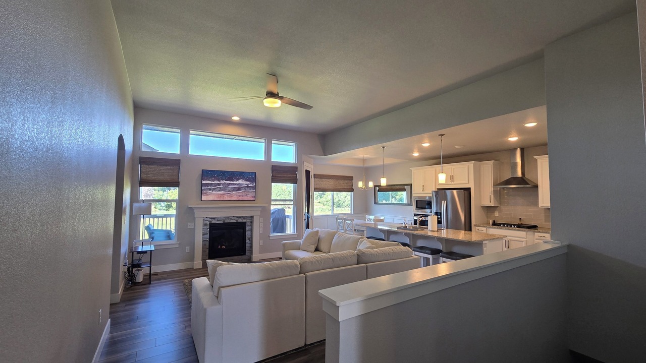 Photo of Livingroom in Greeley