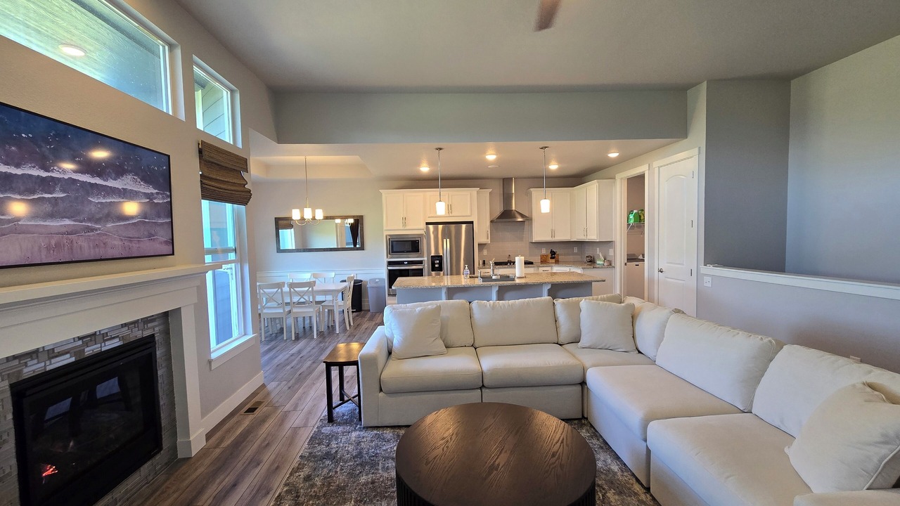 Photo of Livingroom in Greeley
