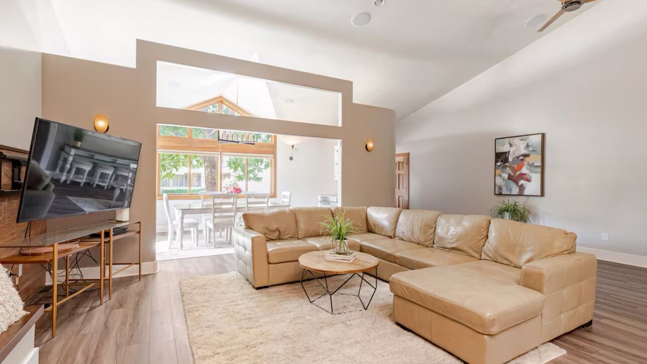 Photo of Livingroom in Greenwood Village