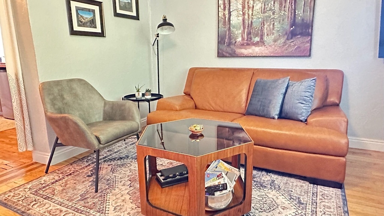 Photo of Livingroom in Whittier
