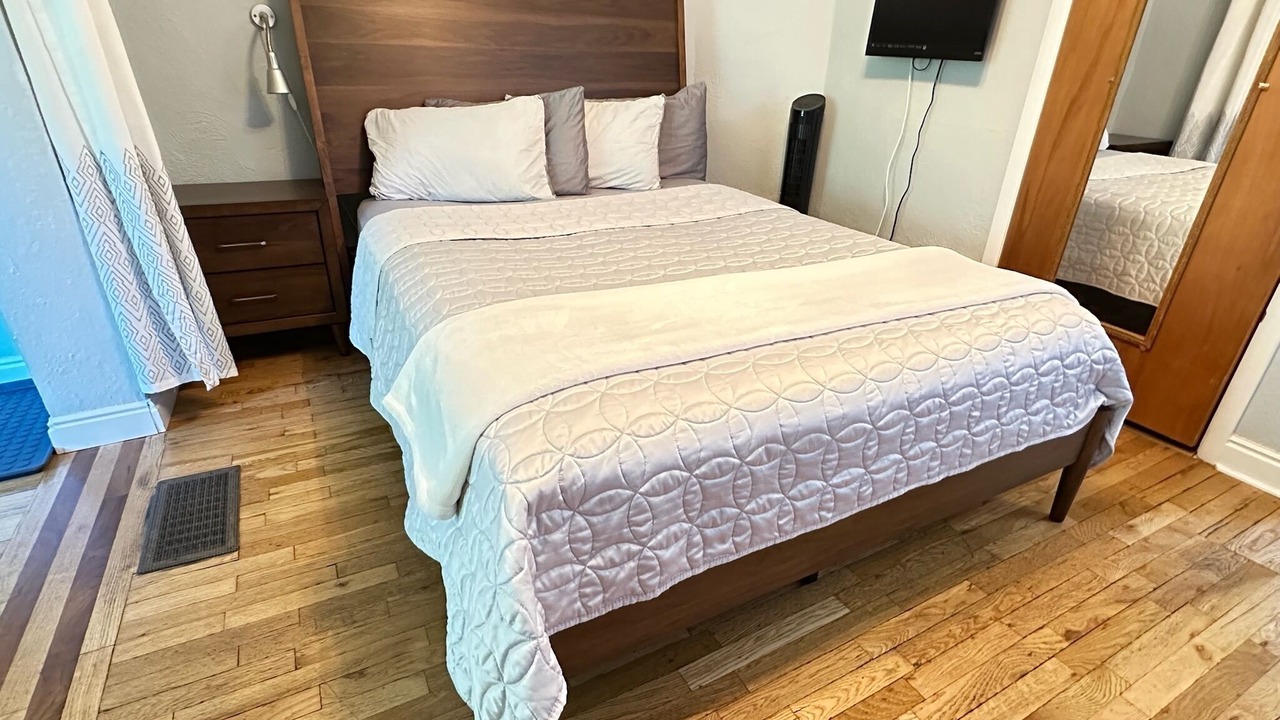 Photo of Bedroom in Whittier