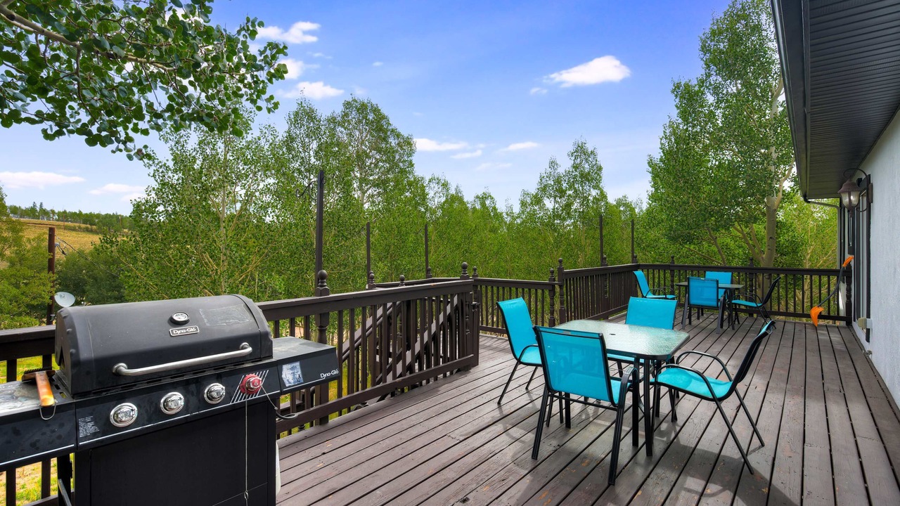 Photo of Outdoor in Michigan Hill