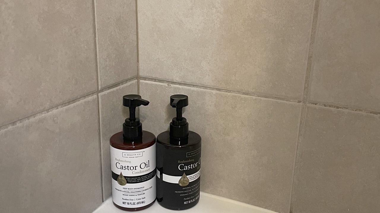 Photo of Bathroom in Tollgate Overlook
