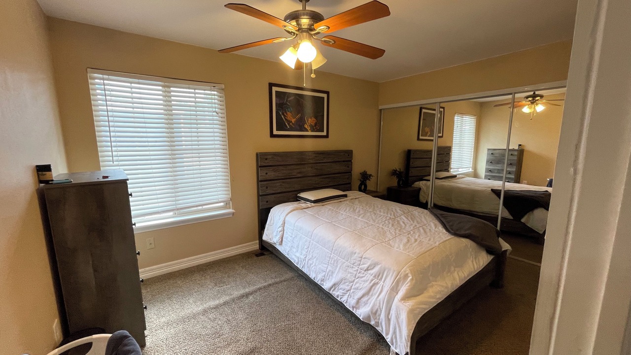 Photo of Bedroom in Tollgate Overlook