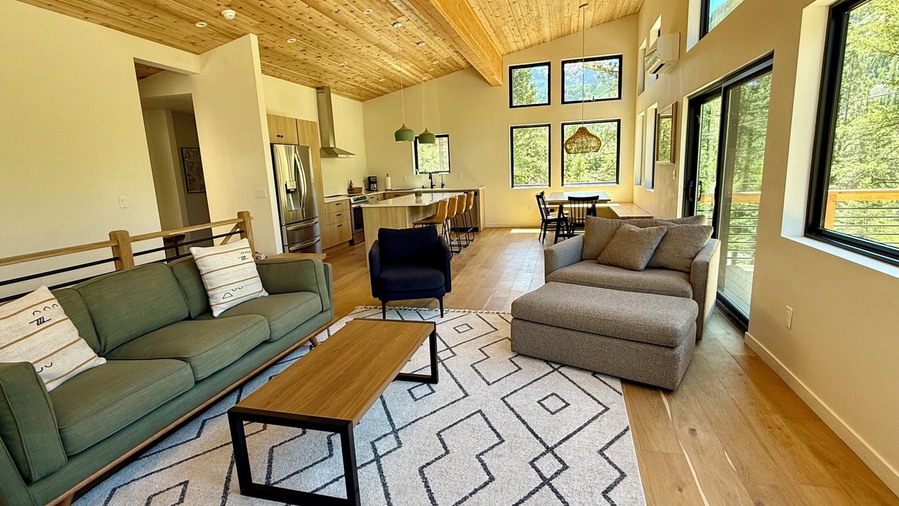 Photo of Livingroom in Carbondale