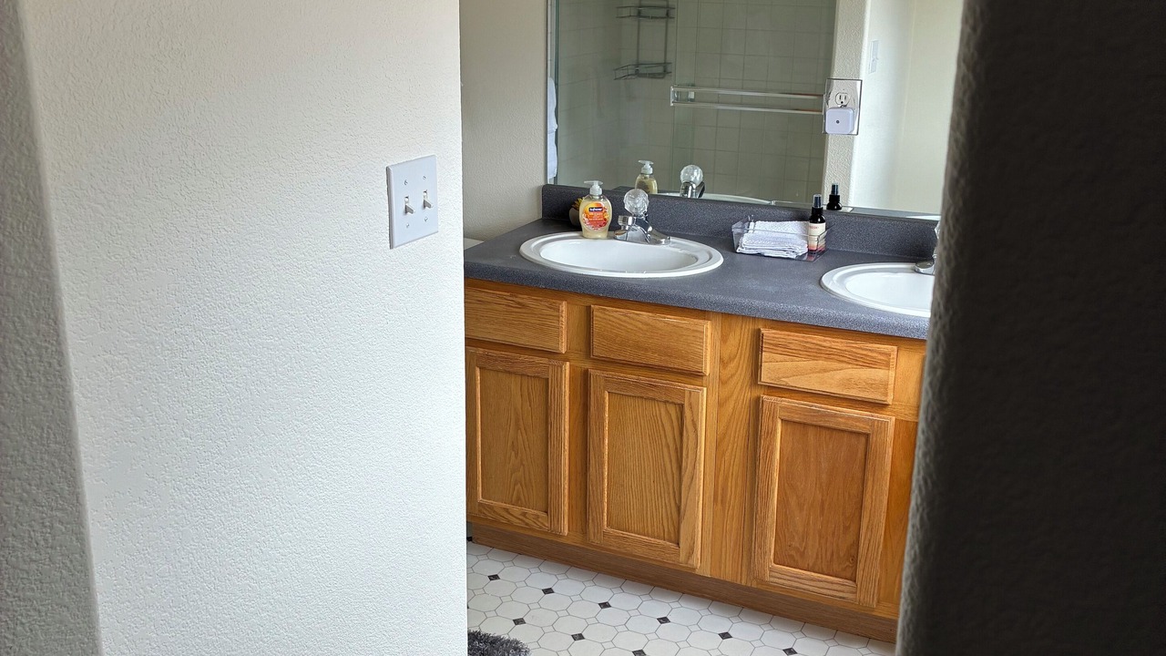 Photo of Bathroom in Fountain