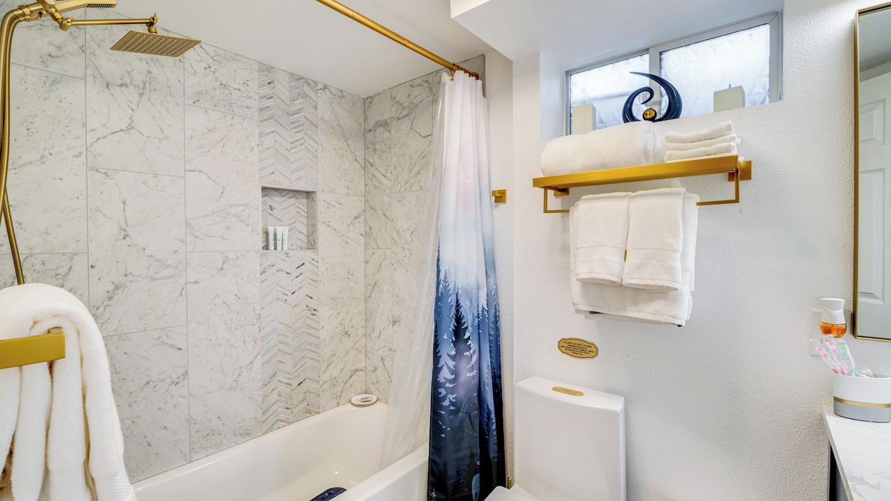 Photo of Bathroom in Pleasant Valley