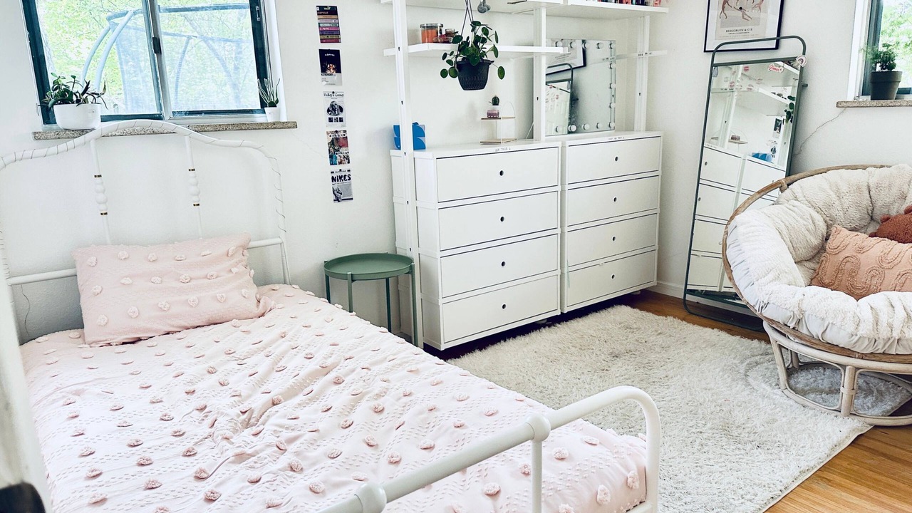 Photo of Bedroom in Highland Park