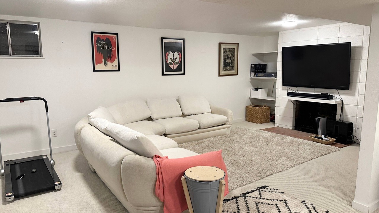 Photo of Livingroom in Highland Park
