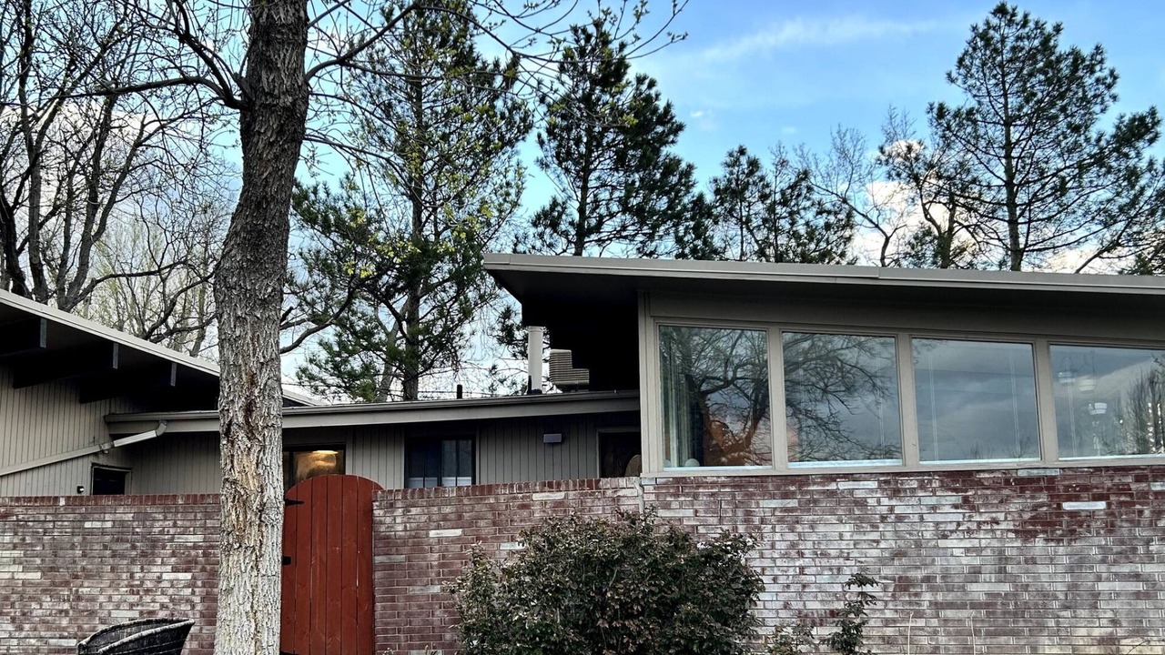 Photo of Outdoor in Highland Park