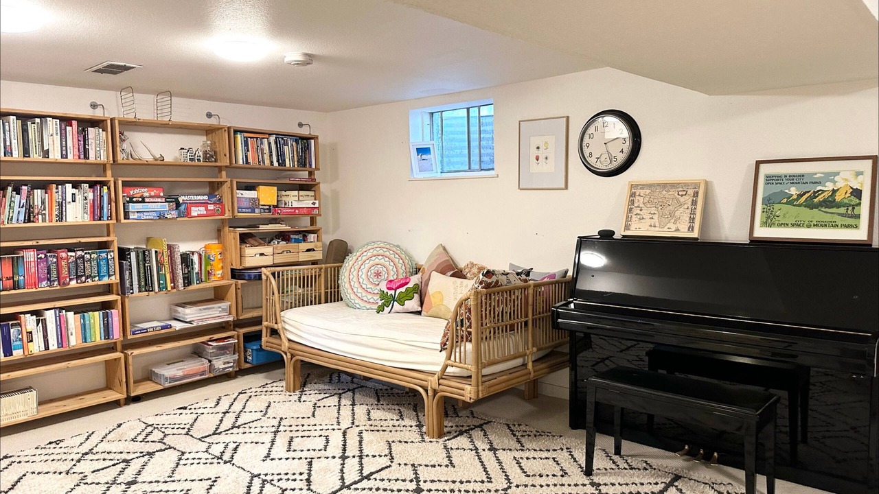 Photo of Bedroom in Highland Park