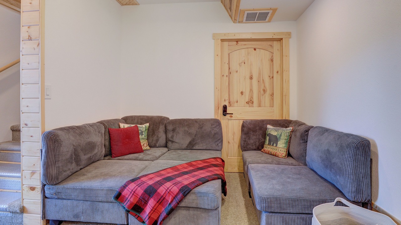Photo of Livingroom in Bailey